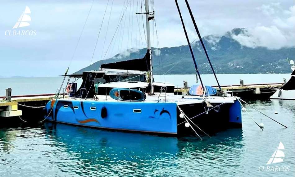 Catamarã Praia 47 - Barco
